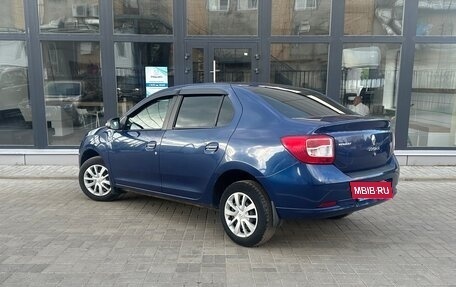 Renault Logan II, 2017 год, 980 000 рублей, 2 фотография