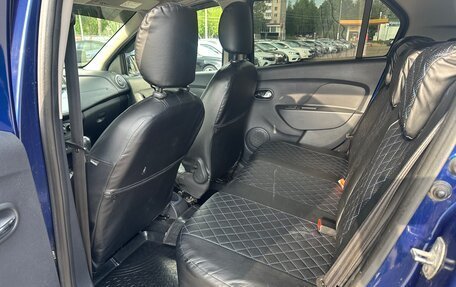 Renault Logan II, 2017 год, 980 000 рублей, 12 фотография