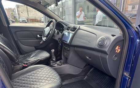Renault Logan II, 2017 год, 980 000 рублей, 17 фотография
