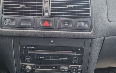 Volkswagen Golf IV, 2005 год, 400 000 рублей, 8 фотография