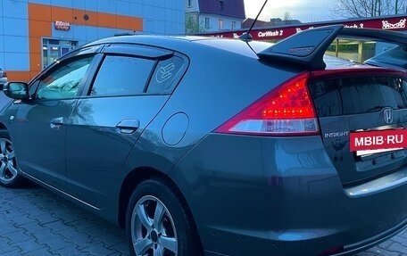 Honda Insight II рестайлинг, 2009 год, 850 000 рублей, 3 фотография