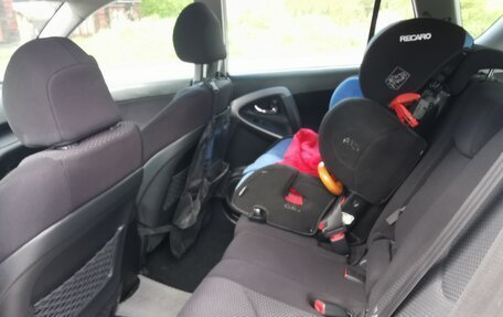Toyota RAV4, 2007 год, 1 380 000 рублей, 14 фотография