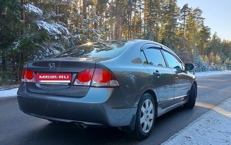 Honda Civic VIII, 2010 год, 900 000 рублей, 4 фотография