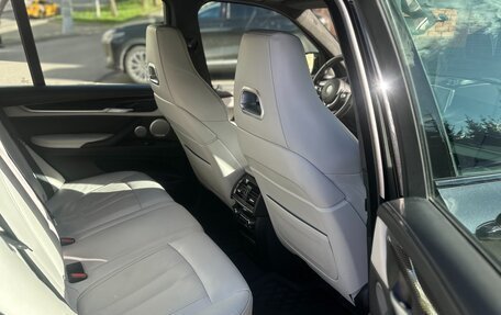 BMW X5 M, 2018 год, 5 800 000 рублей, 11 фотография
