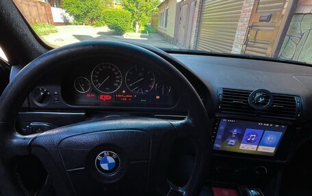 BMW 5 серия, 1999 год, 590 000 рублей, 14 фотография