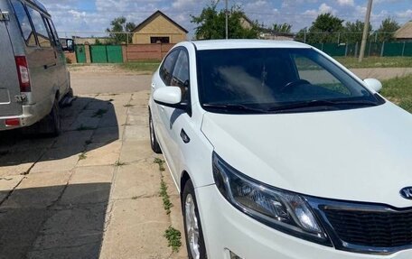 KIA Rio III рестайлинг, 2014 год, 799 500 рублей, 2 фотография