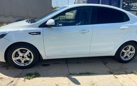 KIA Rio III рестайлинг, 2014 год, 799 500 рублей, 19 фотография
