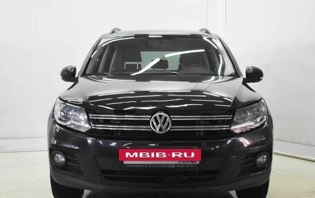 Volkswagen Tiguan I, 2012 год, 945 000 рублей, 2 фотография