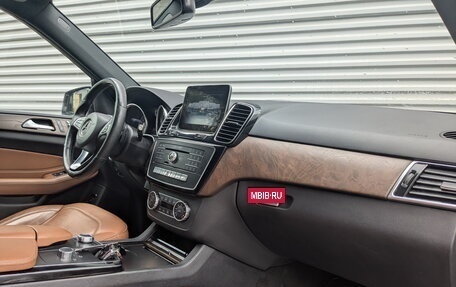 Mercedes-Benz GLE, 2018 год, 4 300 000 рублей, 11 фотография