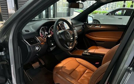 Mercedes-Benz GLS, 2017 год, 4 890 000 рублей, 14 фотография