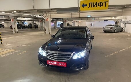 Mercedes-Benz E-Класс, 2013 год, 2 100 000 рублей, 4 фотография