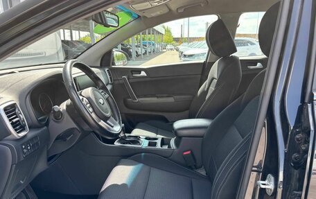 KIA Sportage IV рестайлинг, 2021 год, 2 430 000 рублей, 10 фотография