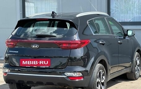 KIA Sportage IV рестайлинг, 2021 год, 2 430 000 рублей, 5 фотография