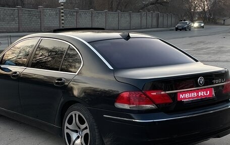 BMW 7 серия, 2005 год, 700 000 рублей, 8 фотография