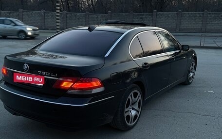 BMW 7 серия, 2005 год, 700 000 рублей, 9 фотография