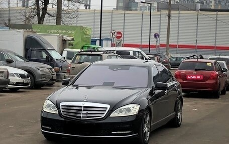 Mercedes-Benz S-Класс, 2010 год, 1 250 000 рублей, 1 фотография