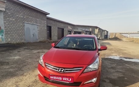 Hyundai Solaris II рестайлинг, 2016 год, 1 230 000 рублей, 2 фотография