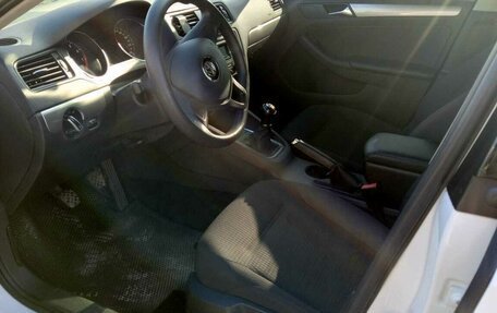 Volkswagen Jetta III, 2015 год, 950 000 рублей, 8 фотография