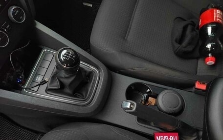 Volkswagen Jetta III, 2015 год, 950 000 рублей, 17 фотография
