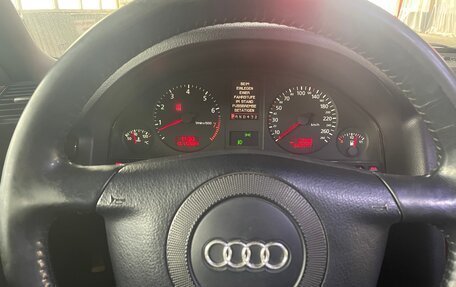 Audi A8, 1999 год, 800 000 рублей, 18 фотография