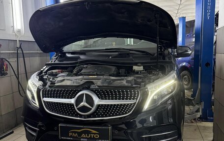 Mercedes-Benz V-Класс, 2021 год, 6 848 000 рублей, 9 фотография