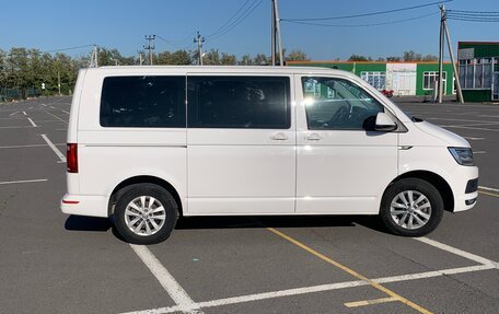 Volkswagen Multivan T6 рестайлинг, 2019 год, 3 100 000 рублей, 9 фотография