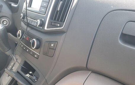 Hyundai Grand Starex Grand Starex I рестайлинг 2, 2019 год, 3 300 000 рублей, 7 фотография