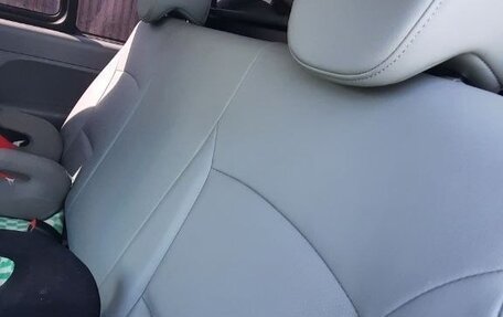 Hyundai Grand Starex Grand Starex I рестайлинг 2, 2019 год, 3 300 000 рублей, 14 фотография