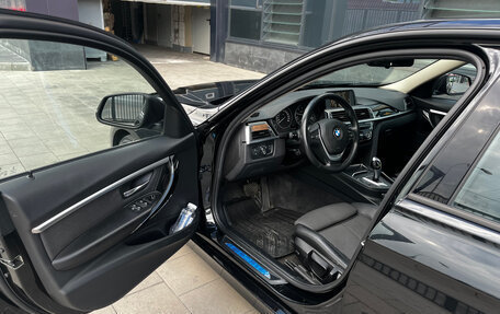 BMW 3 серия, 2016 год, 2 950 000 рублей, 3 фотография