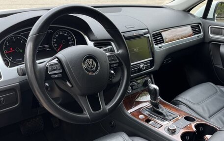 Volkswagen Touareg III, 2013 год, 2 530 000 рублей, 7 фотография