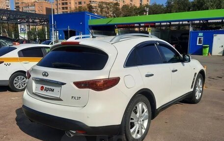 Infiniti FX II, 2013 год, 2 550 000 рублей, 5 фотография