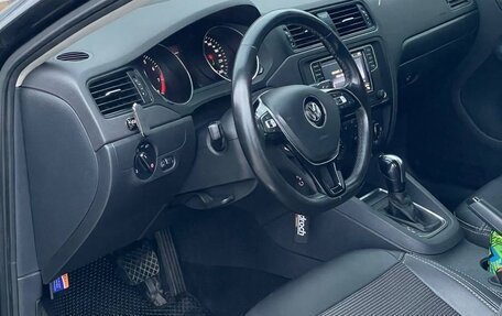 Volkswagen Jetta VI, 2015 год, 1 250 000 рублей, 9 фотография