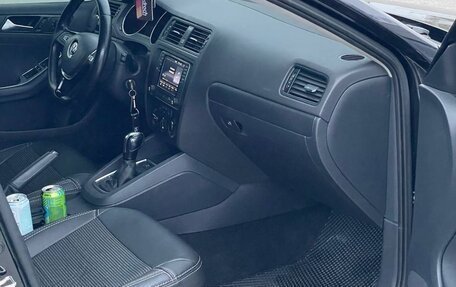Volkswagen Jetta VI, 2015 год, 1 250 000 рублей, 11 фотография