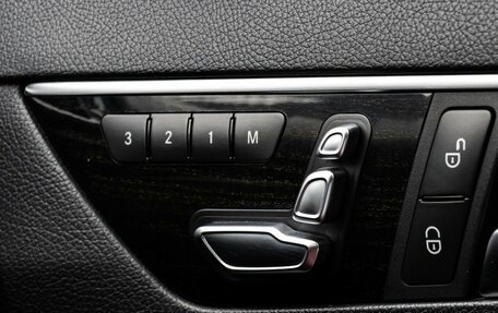 Mercedes-Benz E-Класс, 2013 год, 1 625 000 рублей, 25 фотография