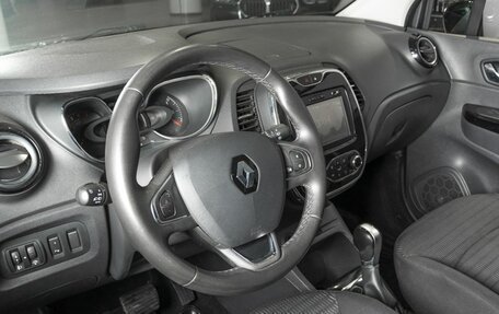 Renault Kaptur I рестайлинг, 2017 год, 1 335 400 рублей, 4 фотография