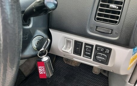 Toyota Opa I рестайлинг, 2001 год, 675 000 рублей, 9 фотография