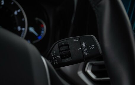 BMW 3 серия, 2019 год, 3 260 000 рублей, 19 фотография