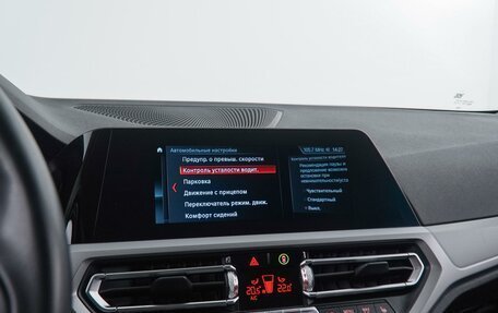 BMW 3 серия, 2019 год, 3 260 000 рублей, 23 фотография