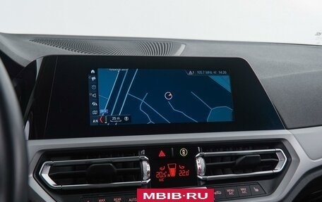 BMW 3 серия, 2019 год, 3 260 000 рублей, 20 фотография