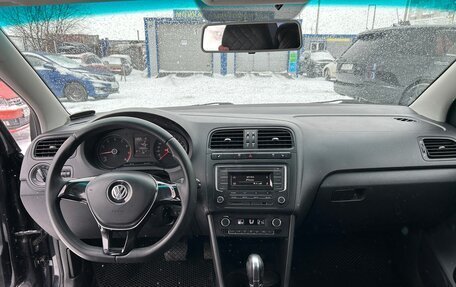 Volkswagen Polo VI (EU Market), 2017 год, 950 000 рублей, 13 фотография