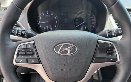 Hyundai Solaris II рестайлинг, 2018 год, 1 200 000 рублей, 6 фотография