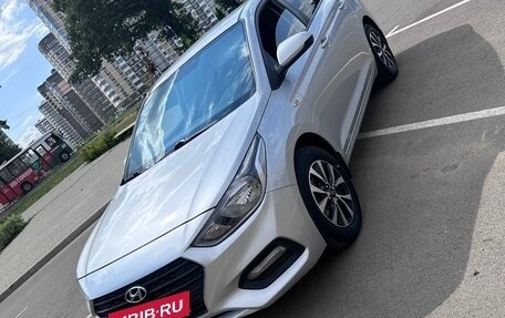 Hyundai Solaris II рестайлинг, 2018 год, 1 200 000 рублей, 2 фотография