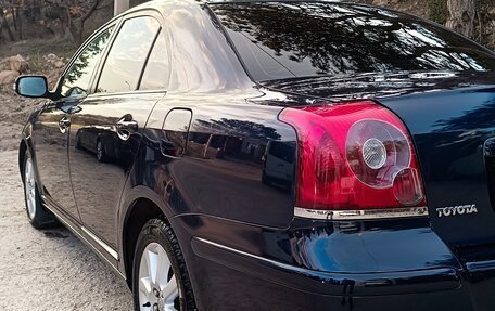 Toyota Avensis III рестайлинг, 2008 год, 750 000 рублей, 3 фотография