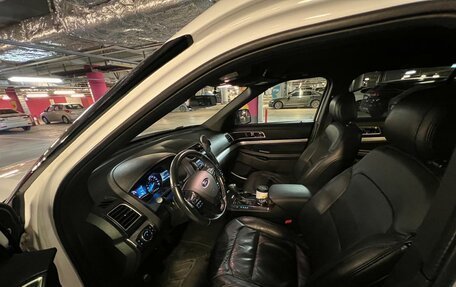 Ford Explorer VI, 2017 год, 2 799 000 рублей, 5 фотография