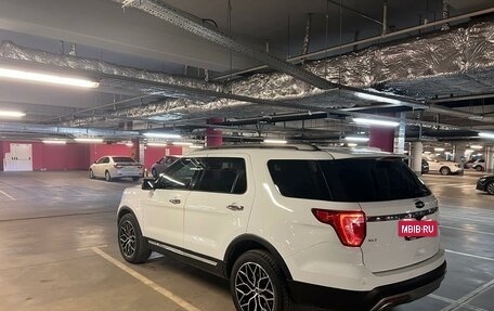 Ford Explorer VI, 2017 год, 2 799 000 рублей, 4 фотография