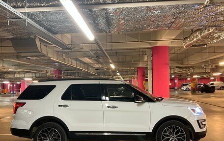 Ford Explorer VI, 2017 год, 2 799 000 рублей, 15 фотография