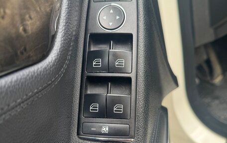 Mercedes-Benz C-Класс, 2010 год, 1 400 000 рублей, 6 фотография