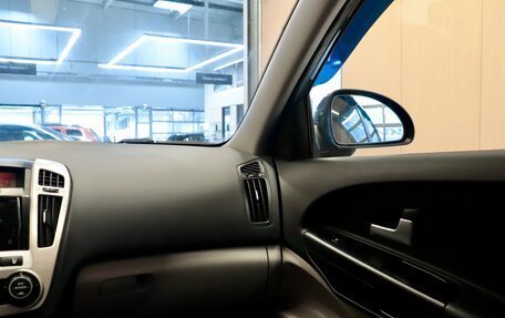 KIA cee'd I рестайлинг, 2009 год, 740 000 рублей, 18 фотография