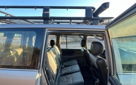 Toyota Land Cruiser 100 рестайлинг 2, 2003 год, 1 350 000 рублей, 7 фотография