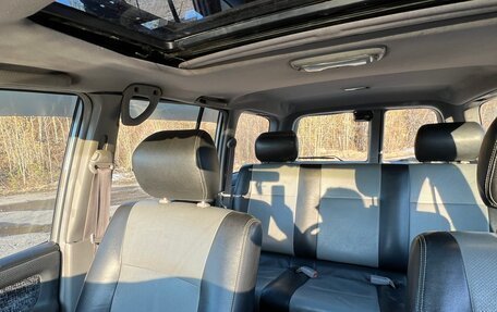 Toyota Land Cruiser 100 рестайлинг 2, 2003 год, 1 350 000 рублей, 20 фотография